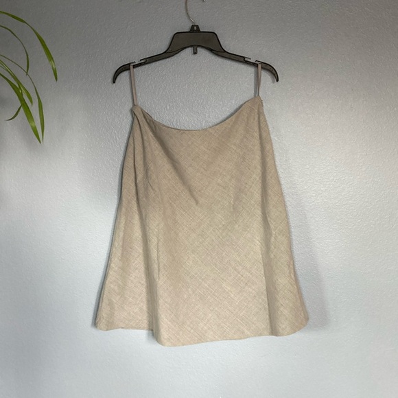 Calvin Klein Dresses & Skirts - CALVIN KLEIN A-Line skirt. Grey. Lined with side zipper. Below the knee. Size 10
